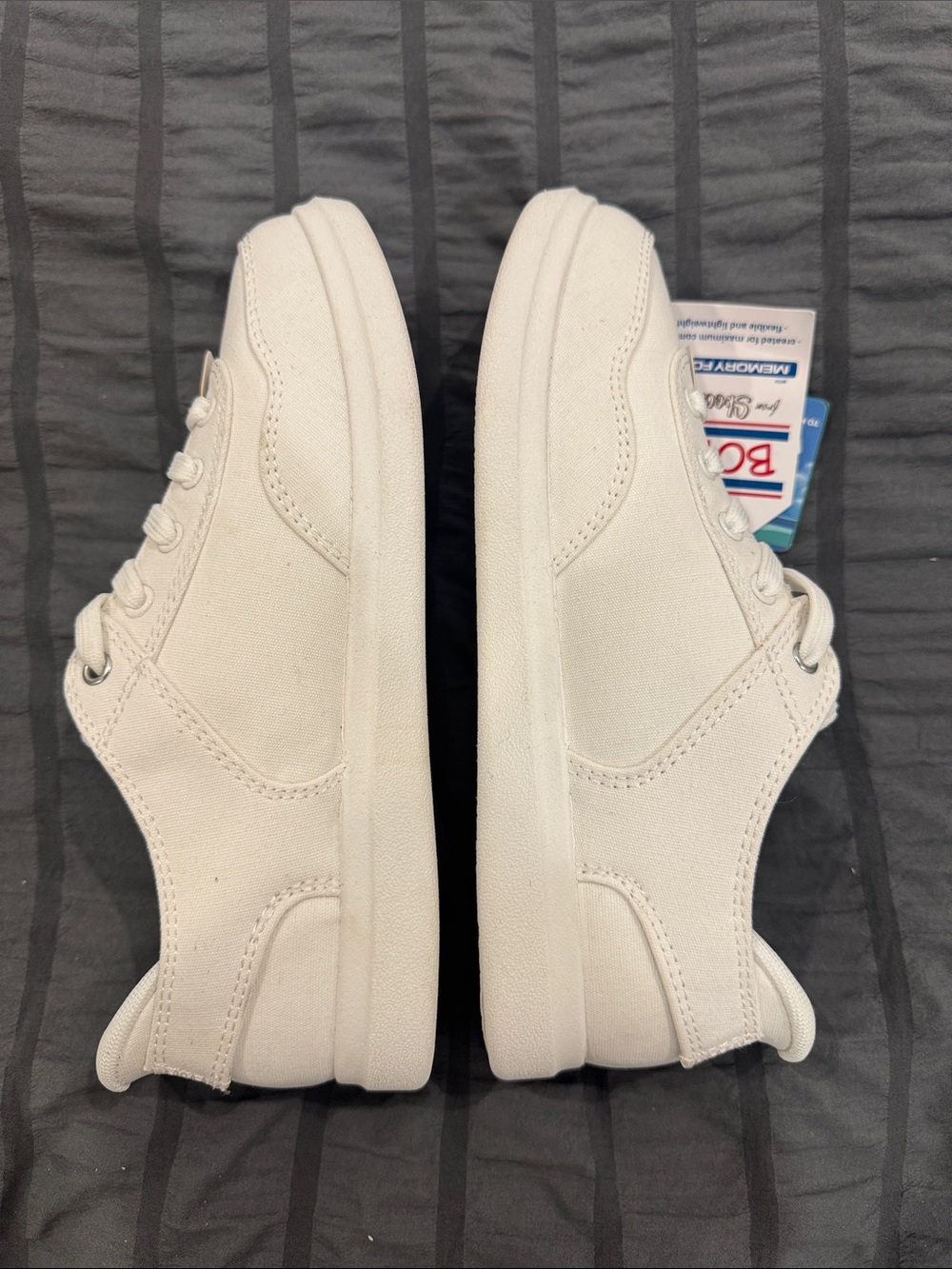 Bobs Skechers White Low-Top Hands Free Slip On Sneakers - Picture 5 of 7